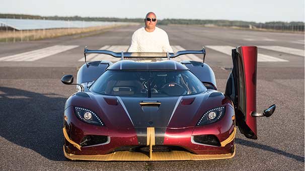 Koenigsegg Agera RS, Bugatti Chrion’un rekorunu farkla geçti