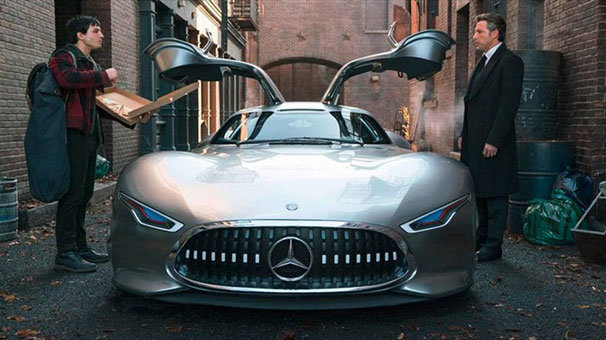 Mercedes, Batman’e sponsor oldu! İşte Bruce Wayne’in yeni oyuncağı: AMG Vision GT
