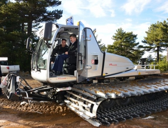 MURATDAĞI TERMAL KAYAK MERKEZİ’NE SNOWTRACK KAR ARACI