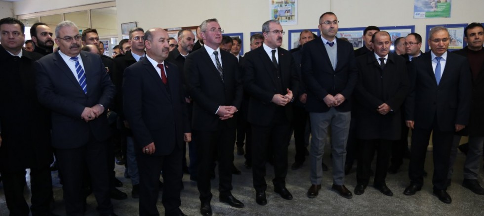 Vali Toraman, Gediz Yunus Emre MTAL’de Otomasyon Atölyesi Açılışına Katıldı