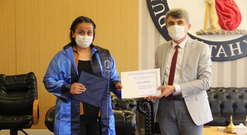 DPÜ mezuniyet törenleri devam ediyor