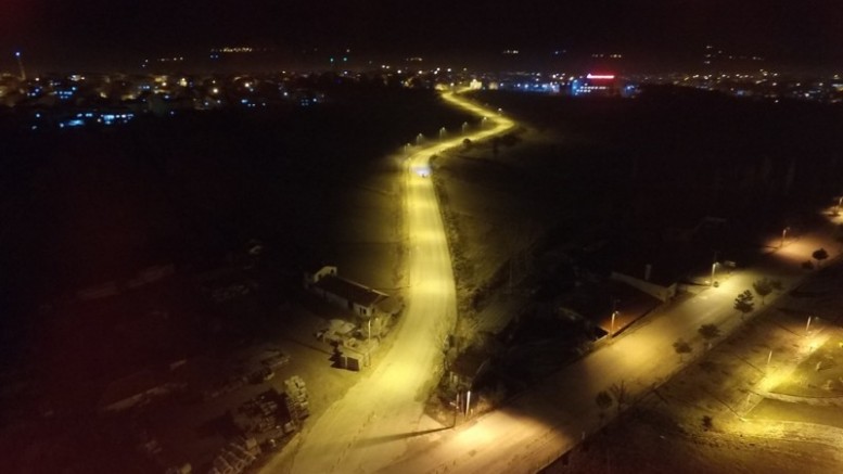 Gediz Devlet Hastanesi Acil Servis Yolu ışıl ışıl