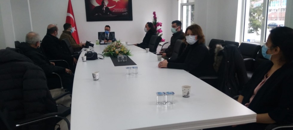 Kaymakam Hakan Alkan gazetecilerle bir araya geldi