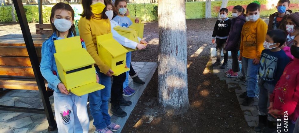 İlkokul öğrencilerinden kuş evi projesi
