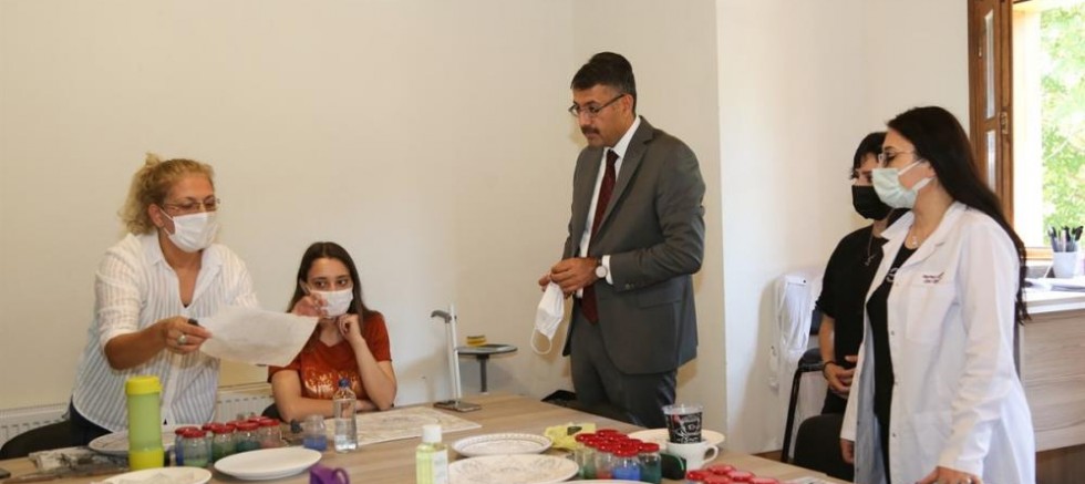 Hem öğreniyor hem de kazanıyorlar