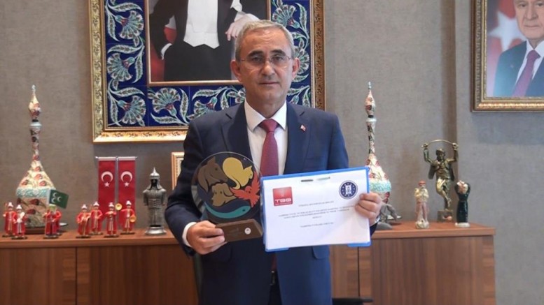 Kütahya’ya ‘Enpati hayvan dostu şehir’ ödülü