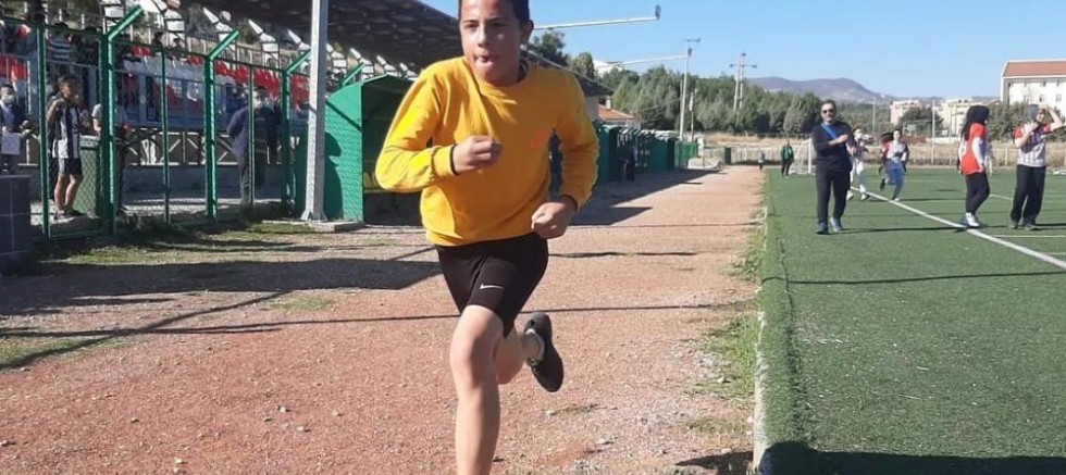 Cumhuriyet koşusunda Gedizli sporcular göz doldurdu