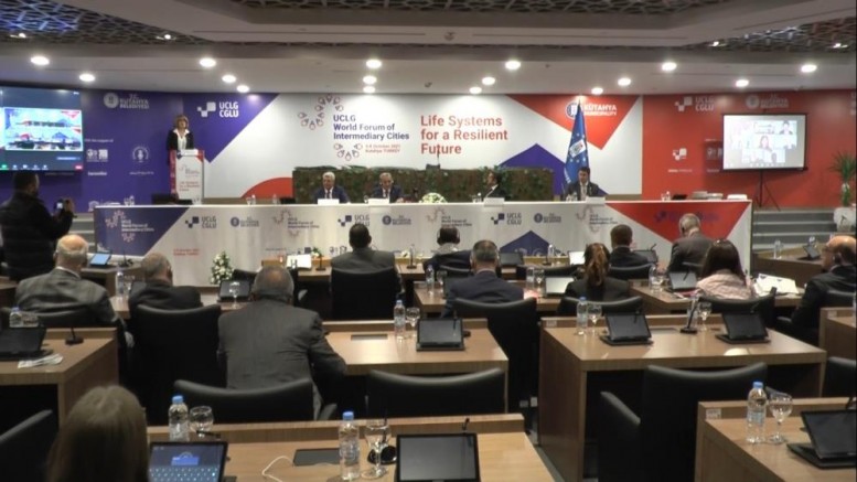 Kütahya’da “Dünya Aracı Şehirler Forumu”