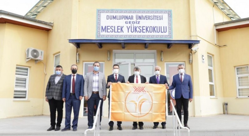 Rektör Uysal: “Engelli insanımıza sahip çıkmayı en kutsal bir görev kabul ediyoruz”