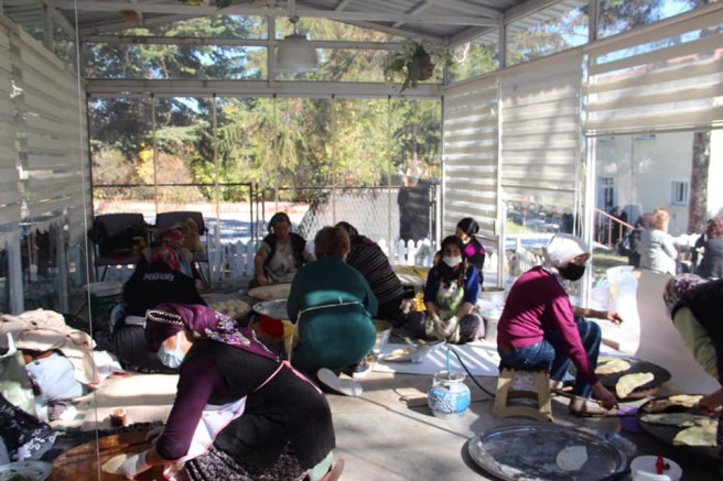 Sağlık çalışanları geleneksel gözleme gününde bir araya geldi