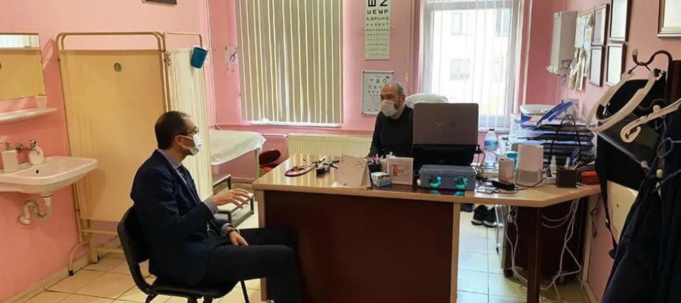 Müdür Erşan, 112 Acil Sağlık Hizmetleri İstasyonu’nda incelemelerde bulundu