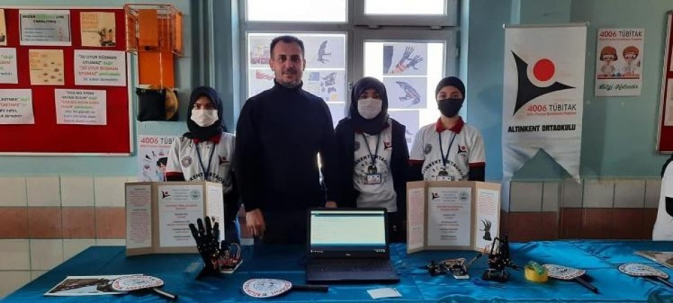 Gediz Altınkent Ortaokulu’nda Bilim Fuarı