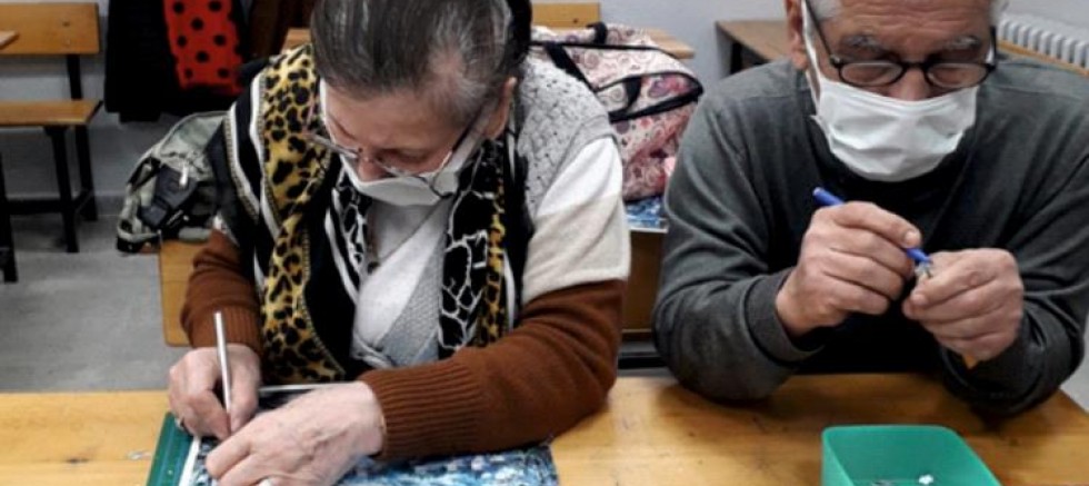 Gediz’de ‘Kat’ı Sanatı Kursu’ açıldı