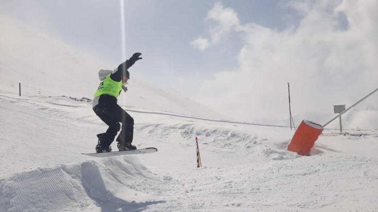 Gedizli öğrenci kayak şampiyonasında Türkiye üçüncüsü oldu