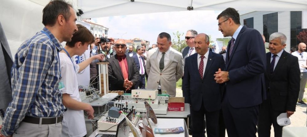 Kütahya’da Meslek Liseleri Fuarı ve Tanıtım Günleri