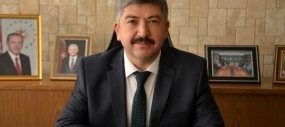 Başkan Akçadurak, “kamu malına zarar vermek bir insanlık suçudur”