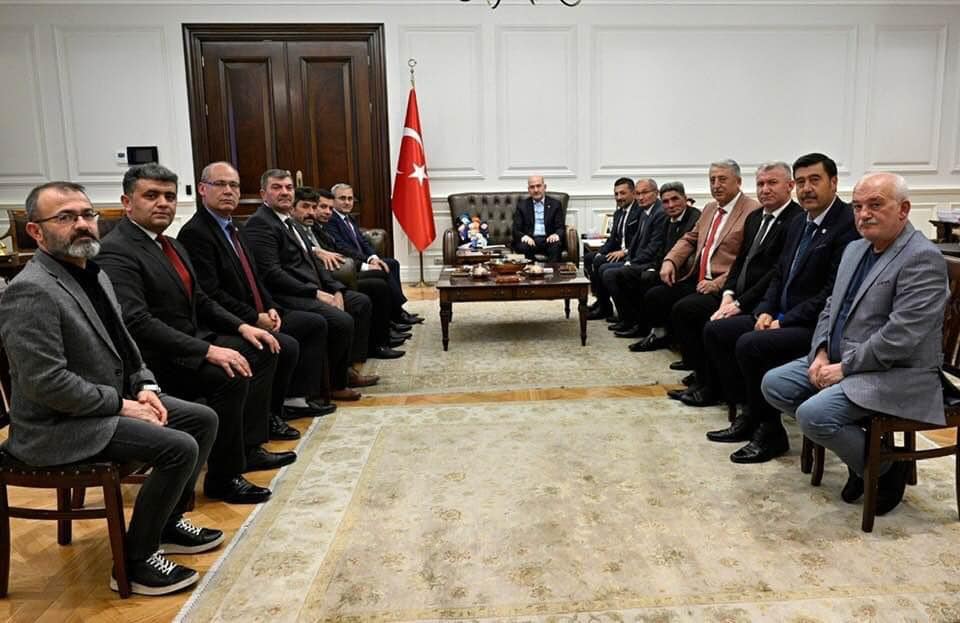 BAKAN SOYLU’DAN BELEDİYELERE 5 MİLYON LİRA