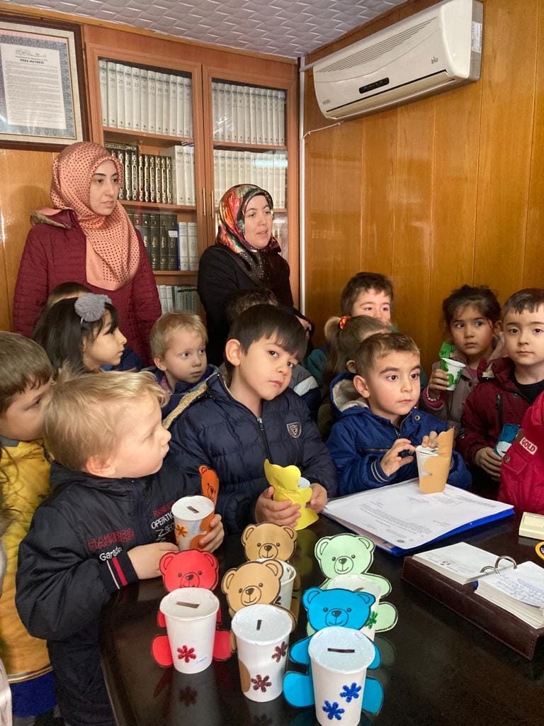 Minik Öğrencilerden Depremzedelere Destek