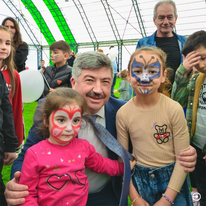 GEDİZ’DE ÇOCUK FESTİVALİ DÜZENLENDİ