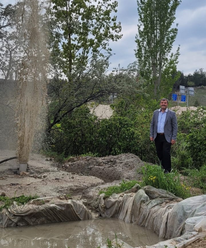 ESKİGEDİZ BELDESİNDE TAKVİYE İÇME SUYU SONDAJI