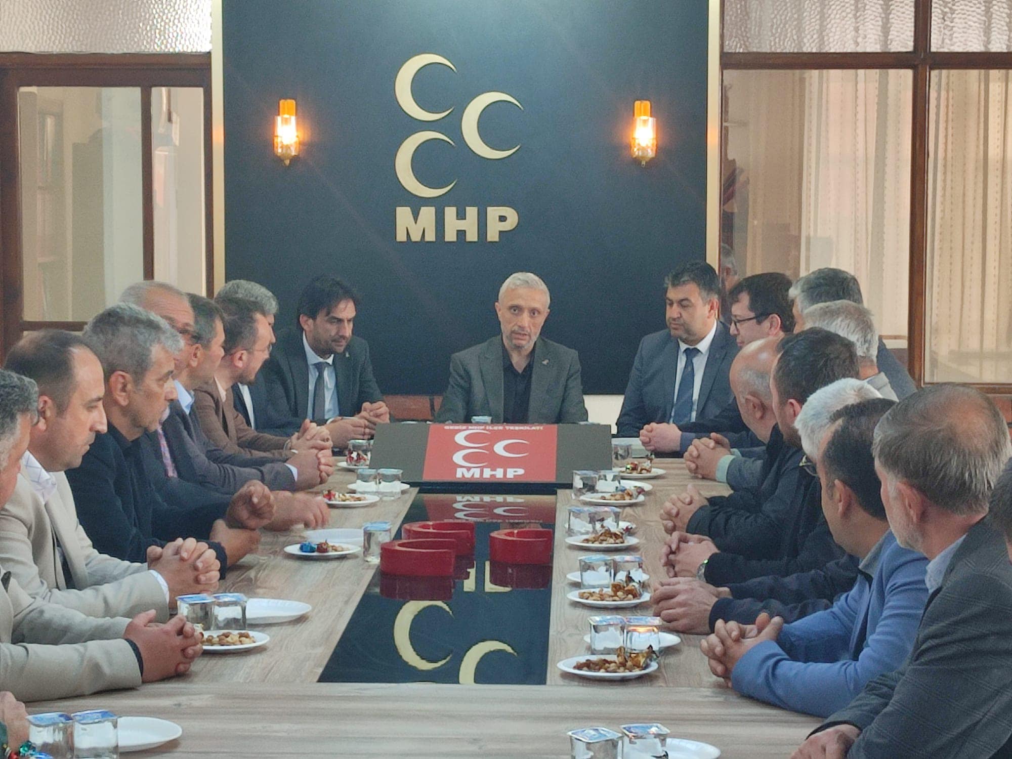 AK PARTİ MİLLETVEKİLİ ADİL BİÇER GEDİZ’E FAYDA SAĞLAYACAK HER ÇALIŞMANIN DESTEKÇİSİ OLACAĞIZ