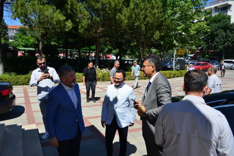 VALİ ALİ ÇELİK BAŞKAN AKÇADURAK’I ZİYARET ETTİ