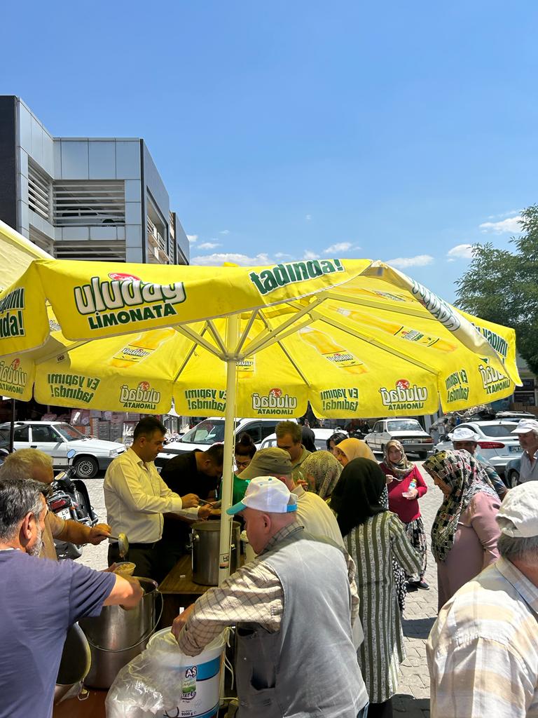 MHP GEDİZ İLÇE TEŞKİLATINDAN BİN KİŞİLİK AŞURE İKRAMI