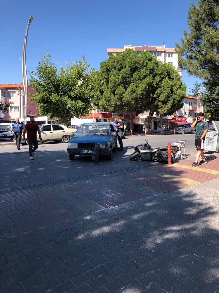 GEDİZ’DE TRAFİK KAZASI, 2 YARALI