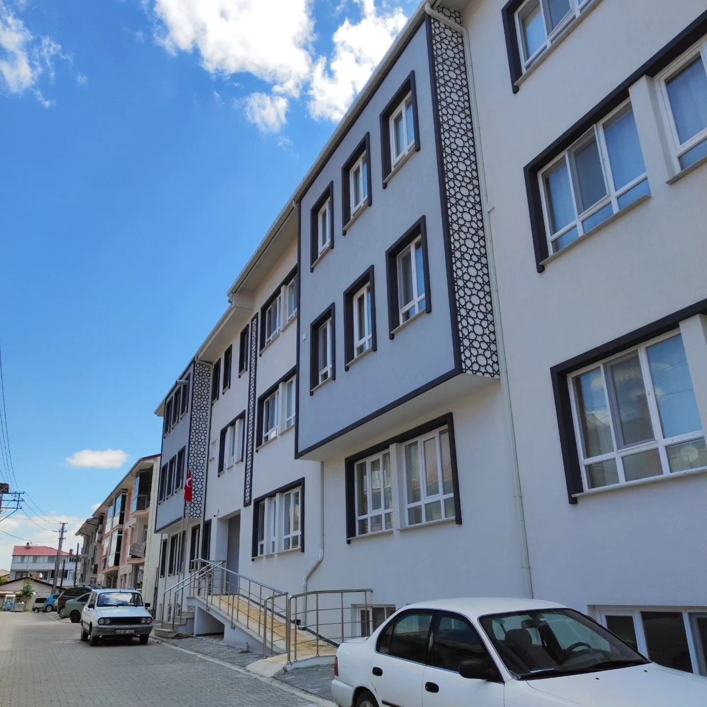 HEM HAFIZLIK ÖĞRENDİLER HEM DE ÜNİVERSİTEYE YERLEŞTİLER