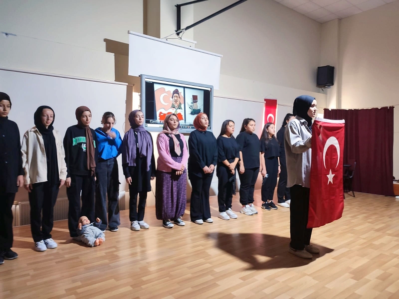 GEDİZ KIZ ANADOLU İMAM HATİP LİSESİ’NDE TİYATRO ATÖLYESİ AÇILIŞI GERÇEKLEŞTİ