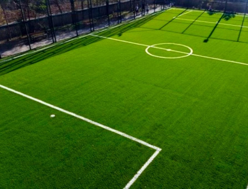 MUHİPLER MAHALLESİ HALI SAHA SÖZLEŞMESİ İMZALANDI