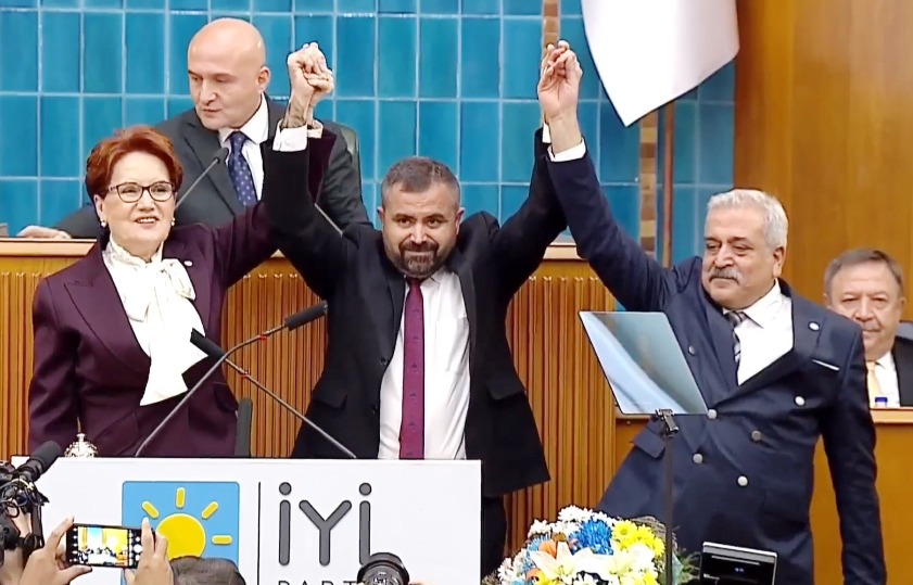 GEDİZ BELEDİYE BAŞKANLIĞI İÇİN ADAYLIĞINI AÇIKLAYAN İLK İSİM ALPER İRİKARA OLDU
