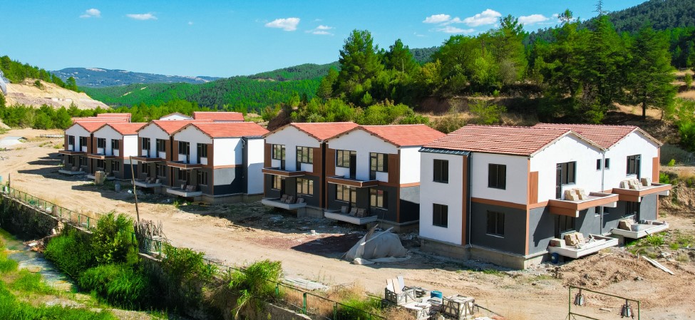 ILICA TERMAL TATİL KÖYÜNDE 36 ADET KONAKLAMA TESİSİNİN YAPIMINDA SONA GELİNDİ