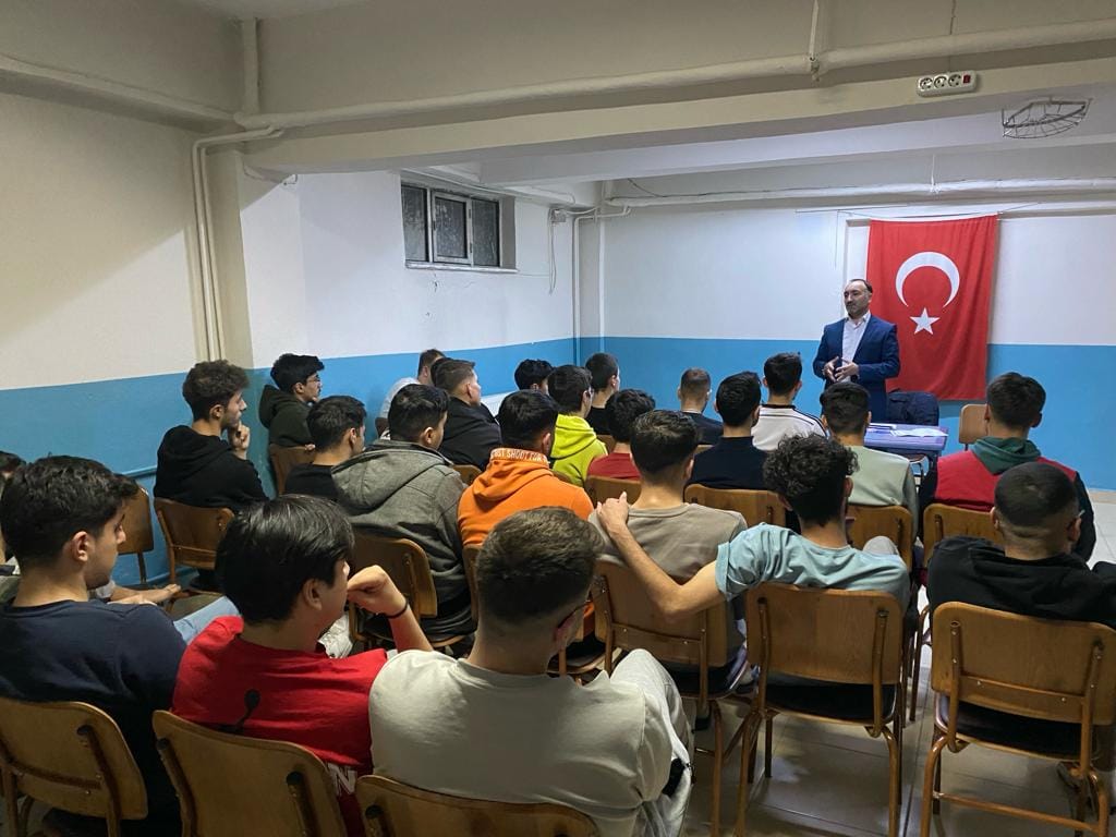 İHTİYAÇ SAHİBİ ÖĞRENCİLERE YÖNELİK “ÖĞRENCİYE MEMLEKET BİLETİ DESTEĞİ”