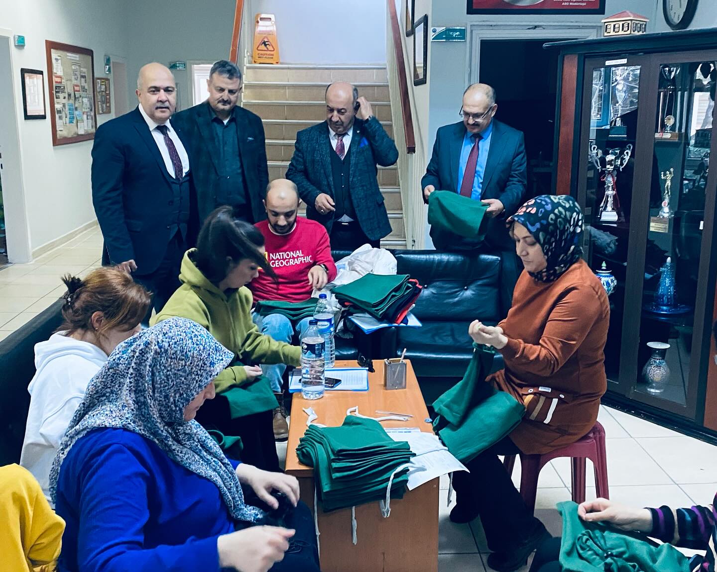 İL MİLLİ EĞİTİM MÜDÜRÜ GEDİZ HALK EĞİTİMİ MERKEZİNDE