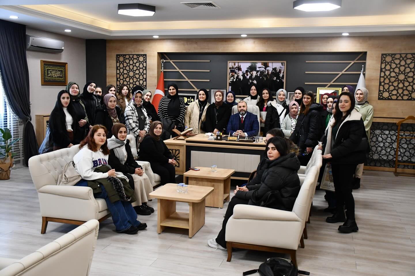 KYK ÖĞRENCİLERİNE KÜTAHYA GEZİSİ DÜZENLENDİ