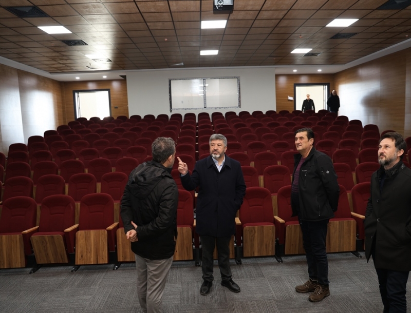 GEDİZ GENÇLİK MERKEZİ, HİZMET İÇİN GÜN SAYIYOR