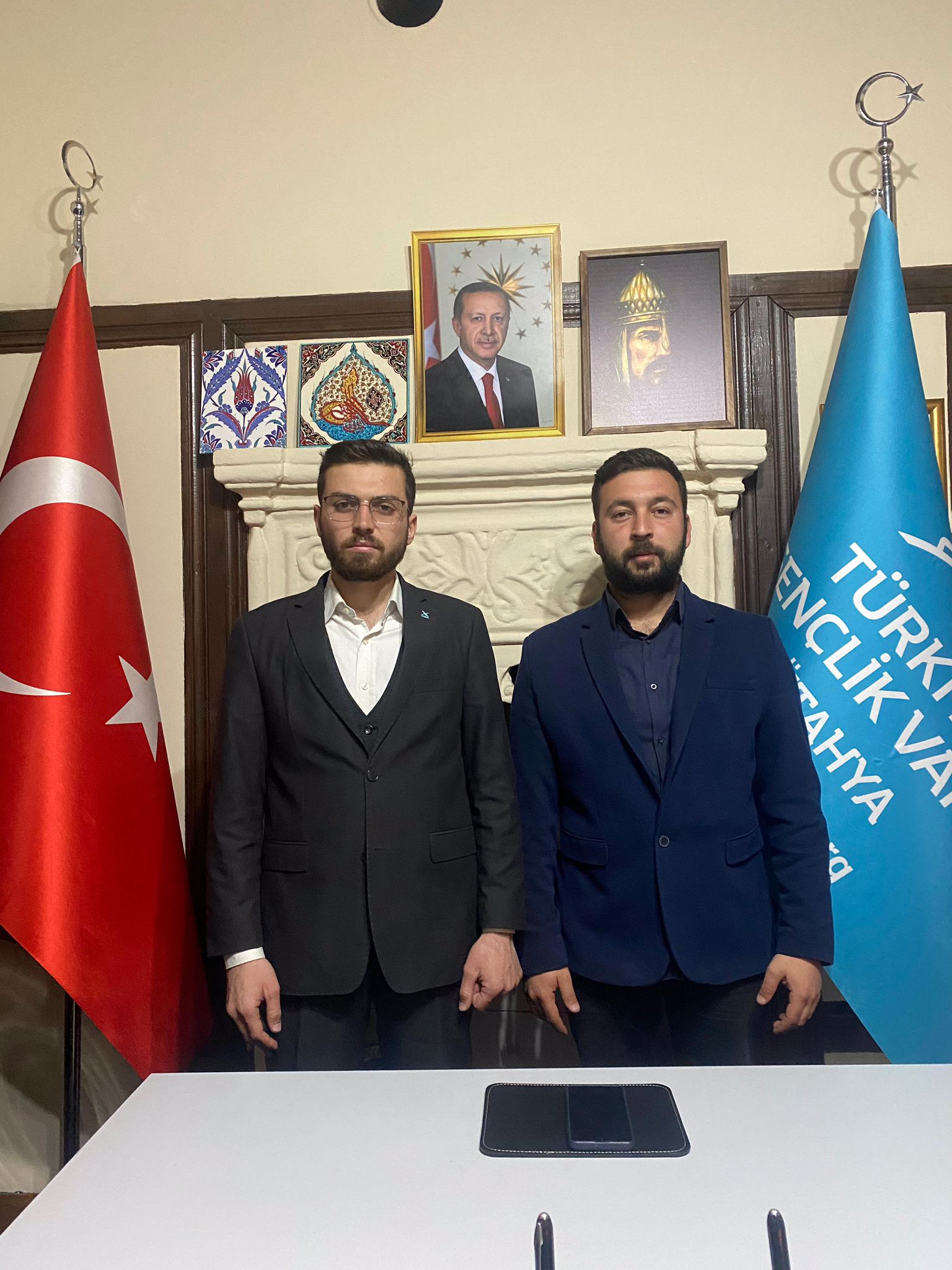 TÜRKİYE GENÇLİK VAKFI GEDİZ İLÇE TEMSİLCİLİĞİNE ANTRENÖR HAMDİ ATİK ATANDI
