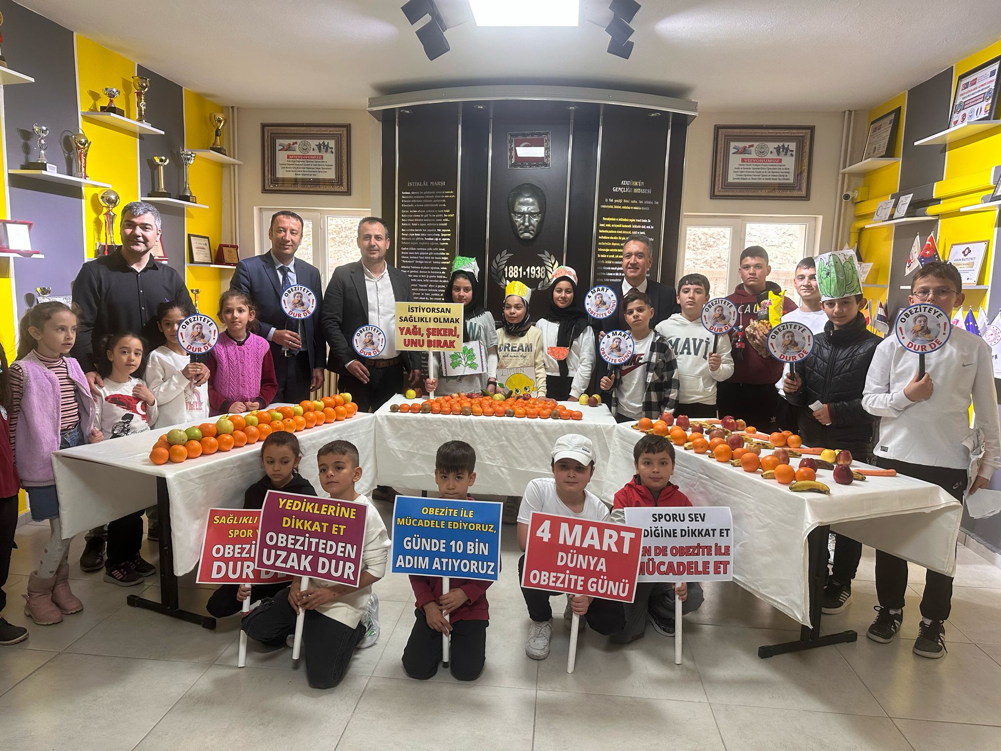 Altınkent İlk ve Ortaokulunda “Dünya Obezite Farkındalık Günü” Etkinliği Yapıldı