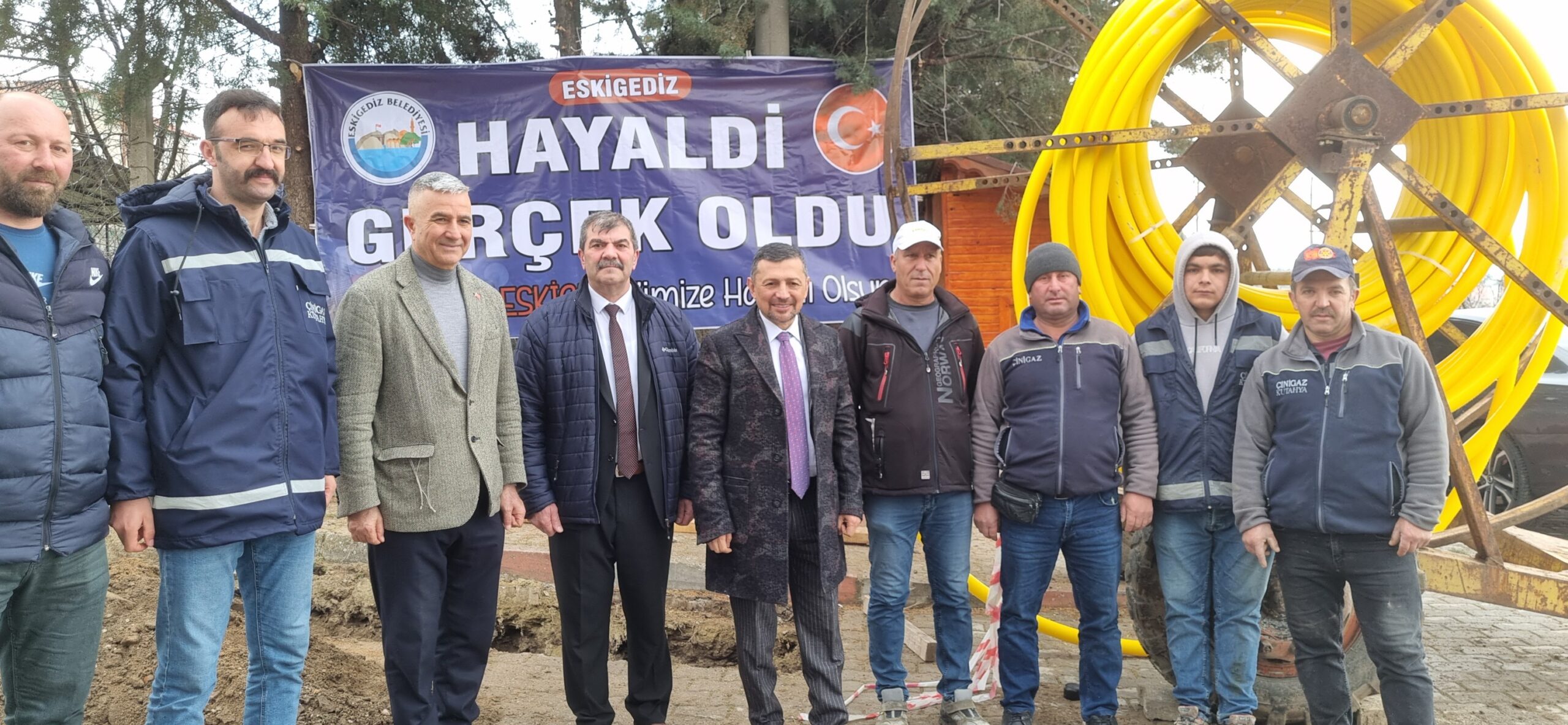 ESKİGEDİZ’DE DOĞALGAZ ÇALIŞMALARI BAŞLADI