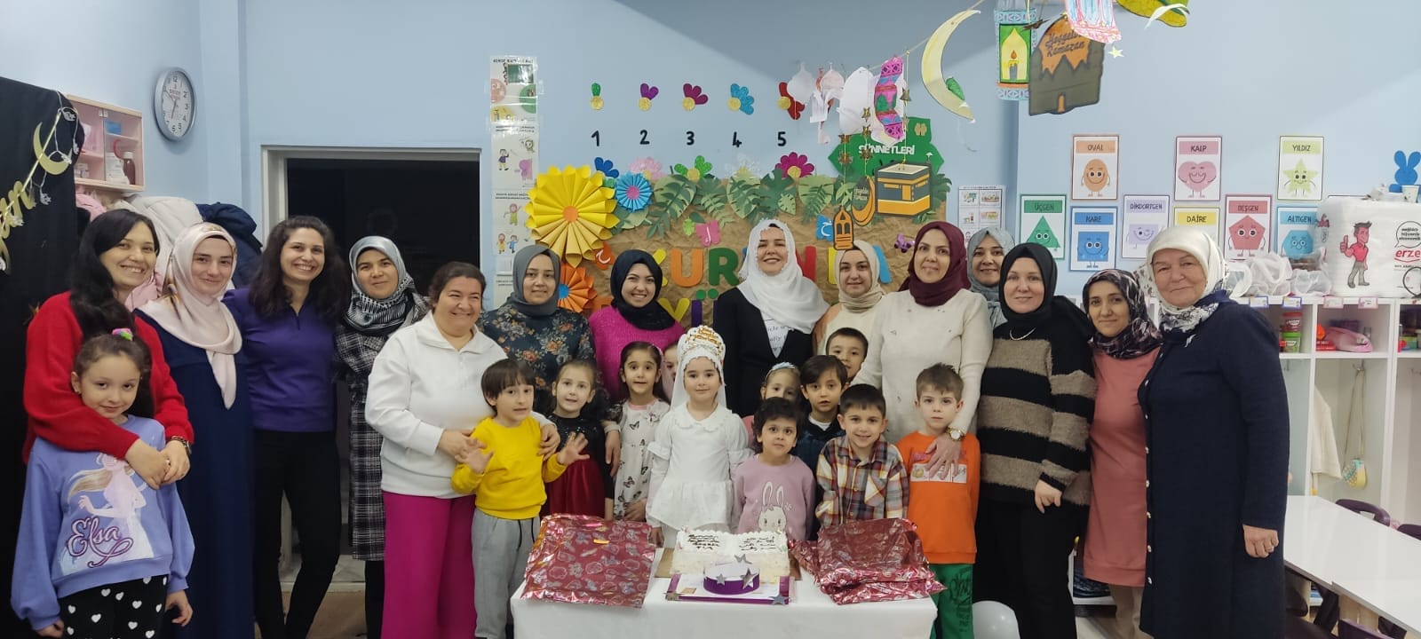 ATATÜRK ORTAOKULU 4-6 YAŞ KUR’AN KURSU ÖĞRENCİ VE VELİLERİ İFTARDA BULUŞTU