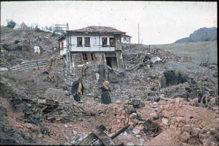 GEDİZ DEPREMİNİN 54.YILDÖNÜMÜNDE BAŞKANLARDAN MESAJ