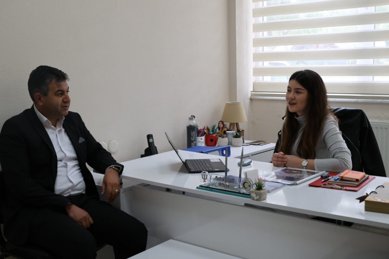 BAŞKAN AKEL’DEN, 10 MAYIS PSİKOLOGLAR GÜNÜ ZİYARETİ