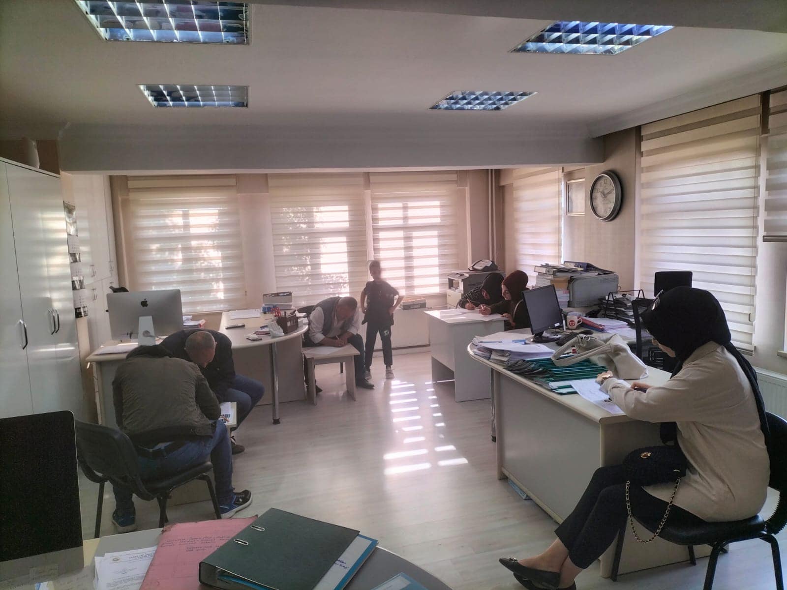 GEDİZ’DE FAALİYETLERİNE DEVAM EDEN DEV FİRMA 300 PERSONEL ALACAK