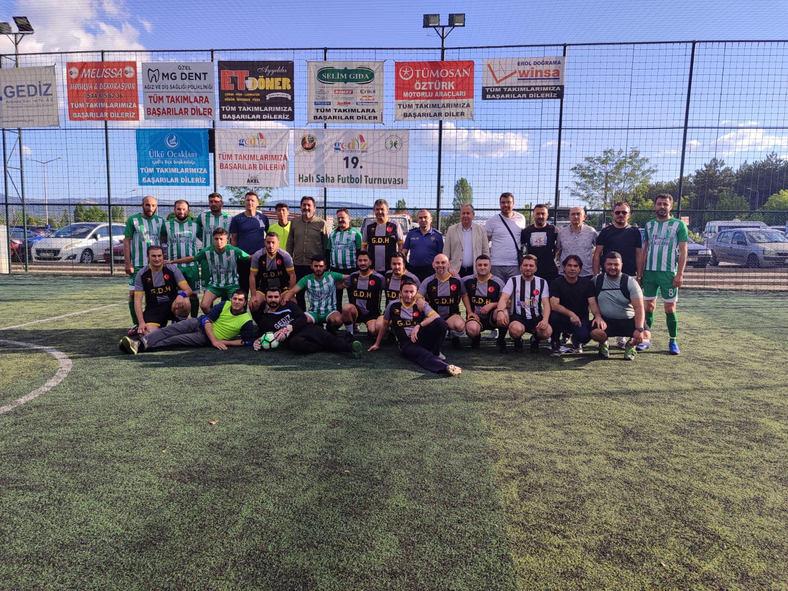 GEDİZ’DE GELENEKSEL HALI SAHA TURNUVASI BAŞLADI