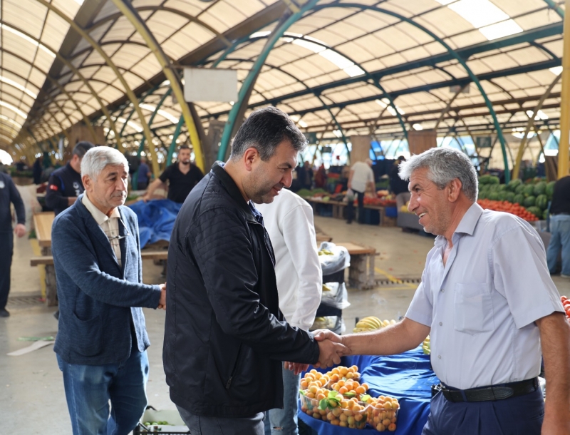 BAŞKAN AKEL, “ESNAFLARIMIZIN REFAHININ ARTMASI İÇİN ELİMİZDEN GELEN GAYRETİ GÖSTERİYORUZ”
