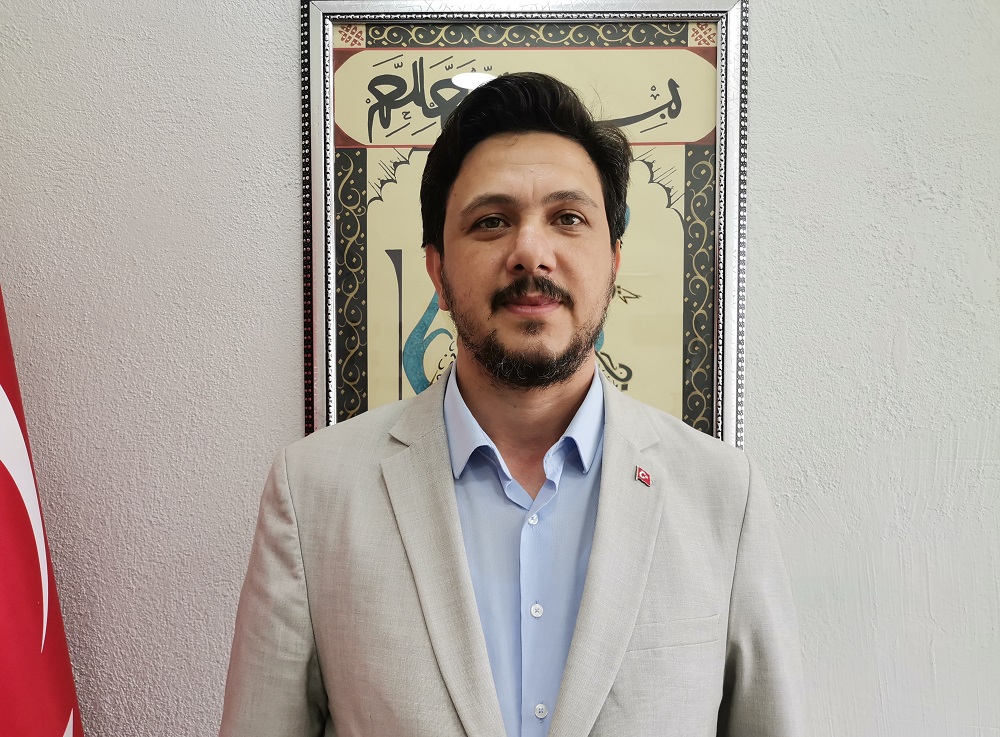 GEDİZLİ MUHTARDAN NÜFUS CÜZDANI DEĞİŞİM UYARISI