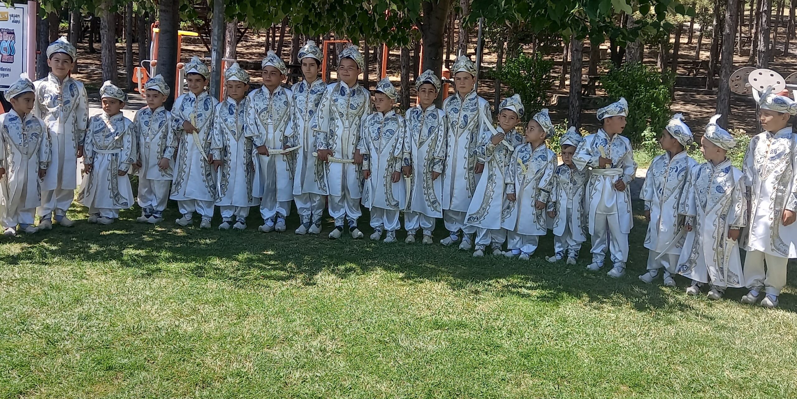 GEDİZ’DE TOPLU SÜNNET KAYITLARI BAŞLADI