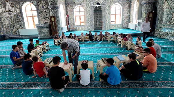 GEDİZ MÜFTÜLÜĞÜ BÜNYESİNDE 2234 ÇOCUK  DİNİ EĞİTİM ALIYOR