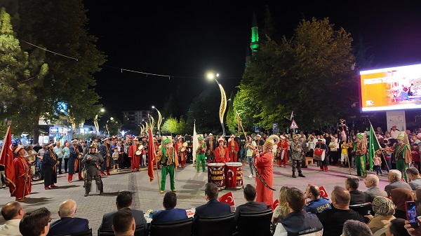 GEDİZ’DE 15 TEMMUZ DEMOKRASİ BAYRAMI COŞKUSU